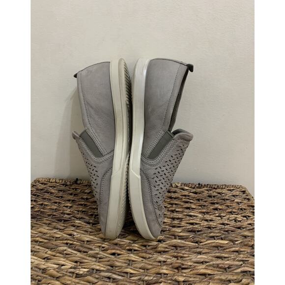 ECCO Mens Collin 2.0 Slip On Perf Leather Cut Out Detail Elastic Goring Grey 13 main image 8